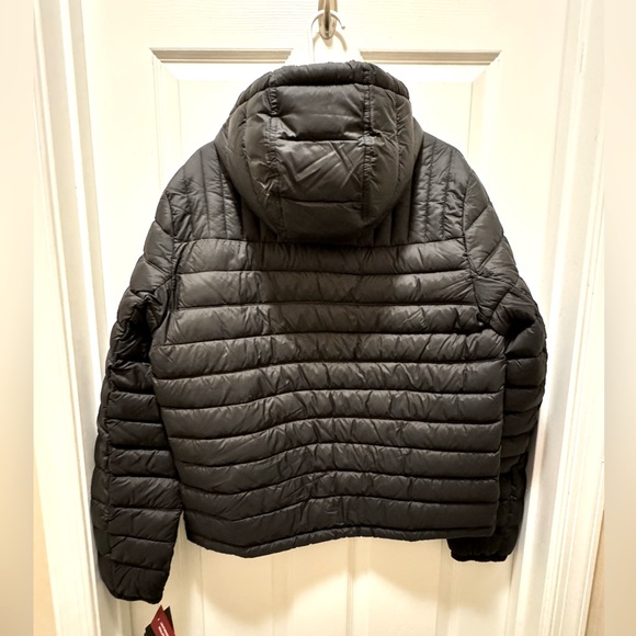 NWT Tommy Hilfiger Men’s Hooded Puffer Jacket - Picture 5 of 5